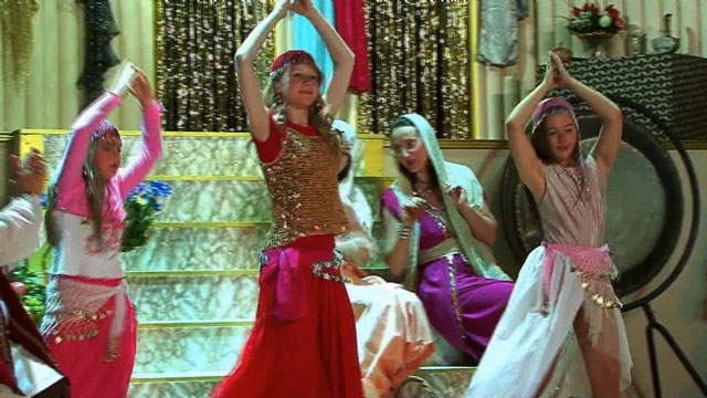 T%C3%A4nzerinnen_113365 T%C3%A4nzerinnen_113365